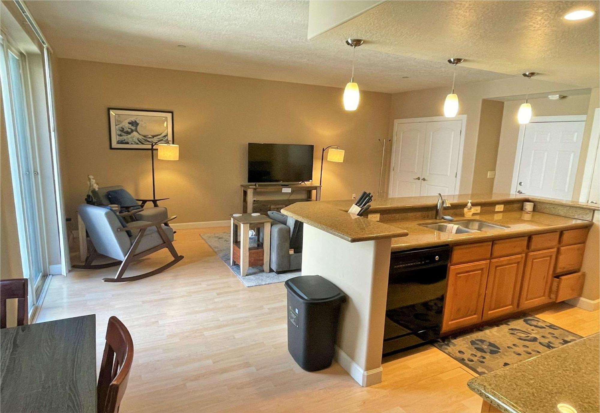 1-Bedroom Condo In The Heart Of The City Salt Lake City Exterior photo